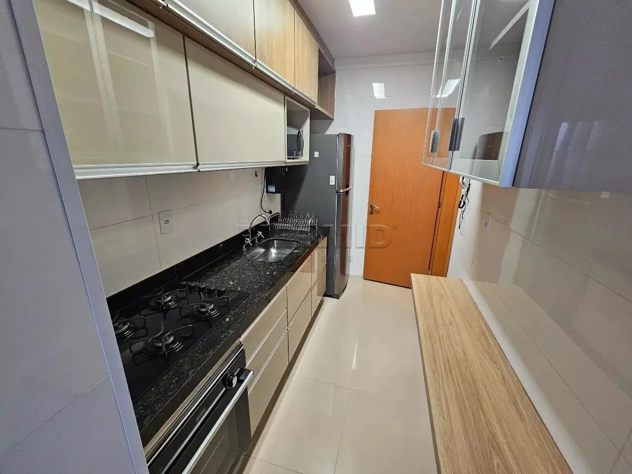Alugar Apartamento / Padr&atilde;o em Ribeir&atilde;o Preto R$ 4.200,00 - Foto 15