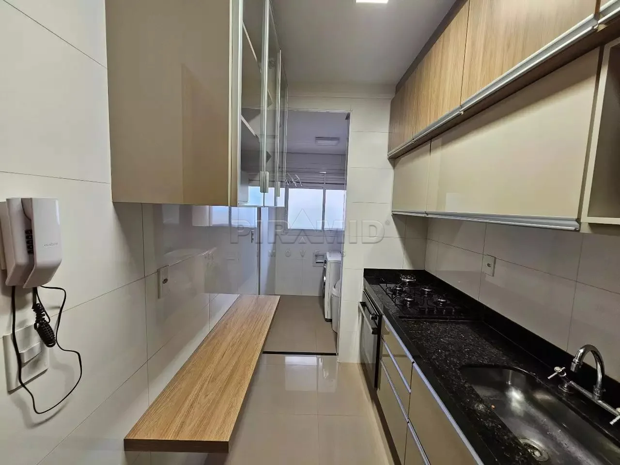 Alugar Apartamento / Padr&atilde;o em Ribeir&atilde;o Preto R$ 4.200,00 - Foto 16