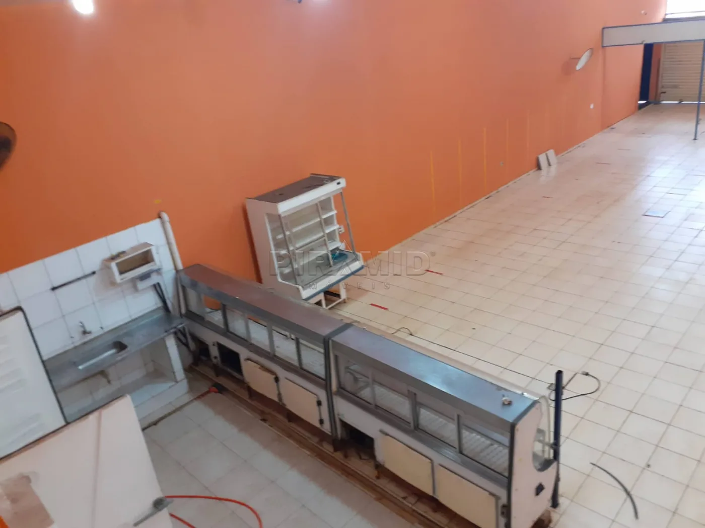 Alugar Comercial / Sal&atilde;o em Ribeir&atilde;o Preto R$ 3.500,00 - Foto 4