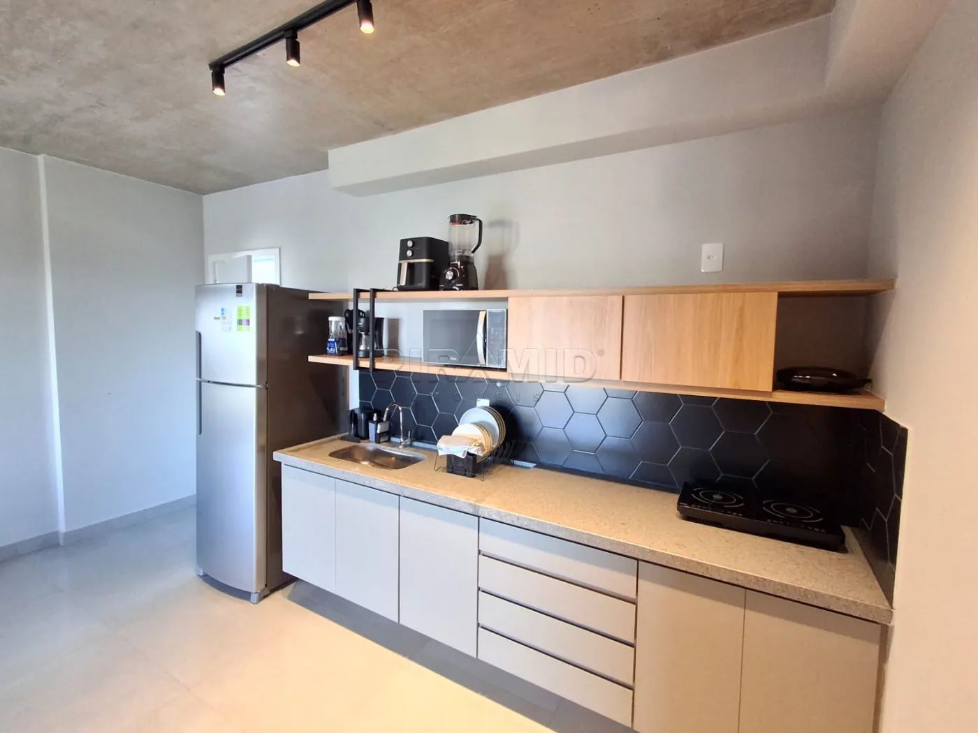 Alugar Apartamento / Padr&atilde;o em Ribeir&atilde;o Preto R$ 2.600,00 - Foto 4