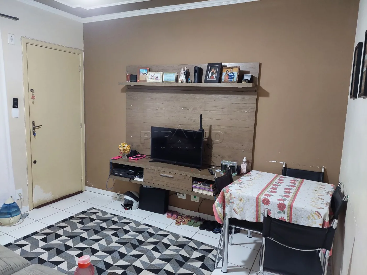 Comprar Apartamento / Padr&atilde;o em Ribeir&atilde;o Preto R$ 170.000,00 - Foto 1