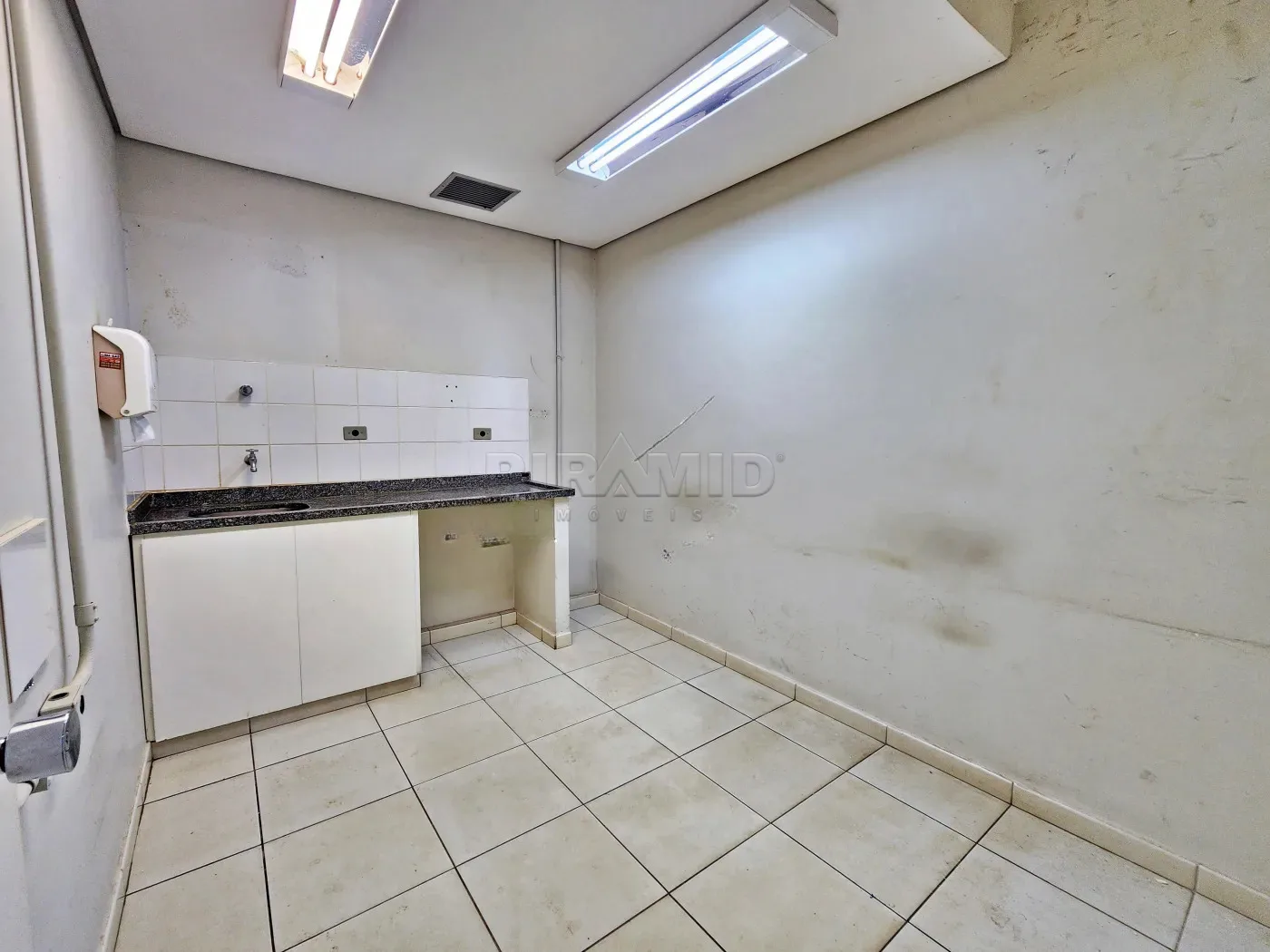 Alugar Comercial / Sal&atilde;o em Ribeir&atilde;o Preto R$ 15.000,00 - Foto 10