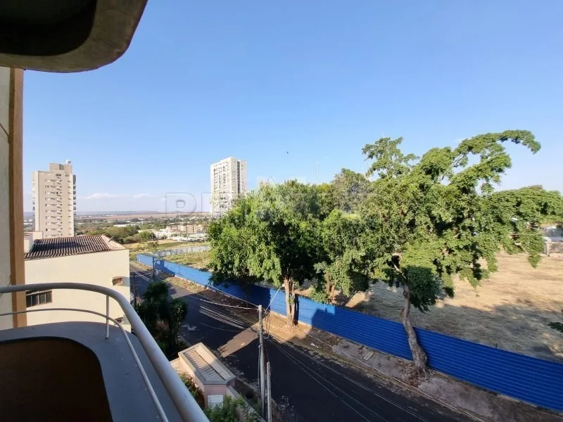 Alugar Apartamento / Padr&atilde;o em Ribeir&atilde;o Preto R$ 1.200,00 - Foto 6