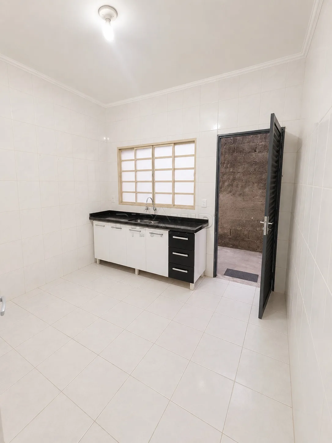 Comprar Casa / Padr&atilde;o em Serrana R$ 290.000,00 - Foto 6