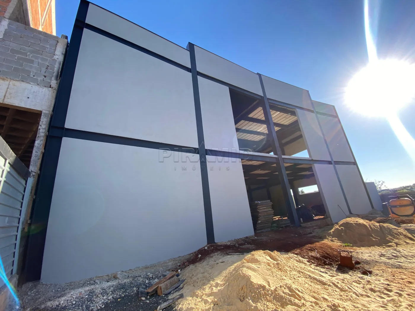 Alugar Comercial / Galp&atilde;o  Barrac&atilde;o em Ribeir&atilde;o Preto R$ 25.000,00 - Foto 1