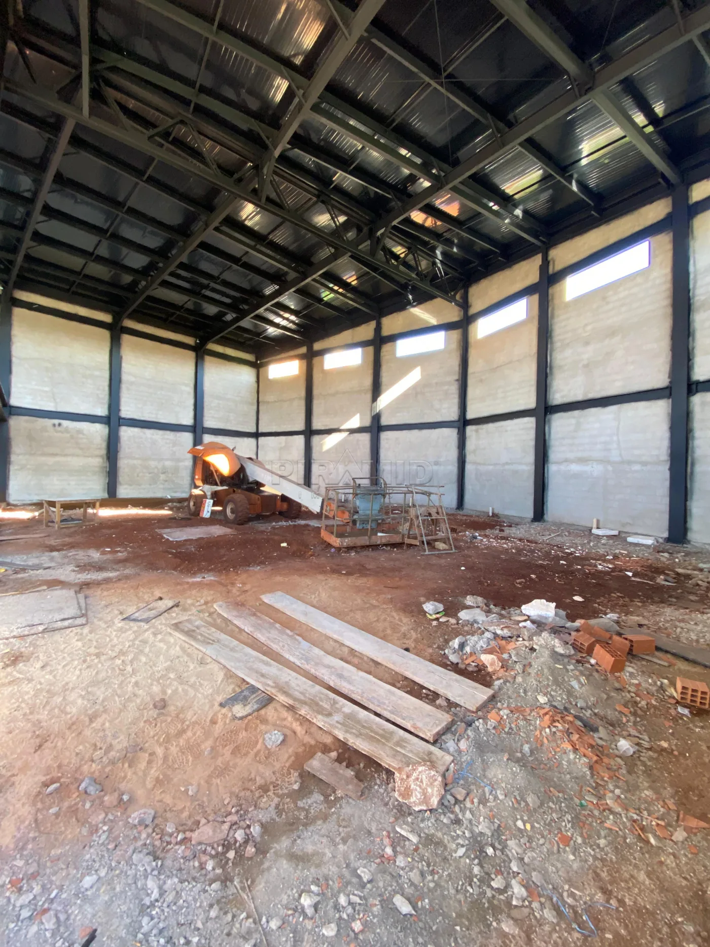 Alugar Comercial / Galp&atilde;o  Barrac&atilde;o em Ribeir&atilde;o Preto R$ 25.000,00 - Foto 6