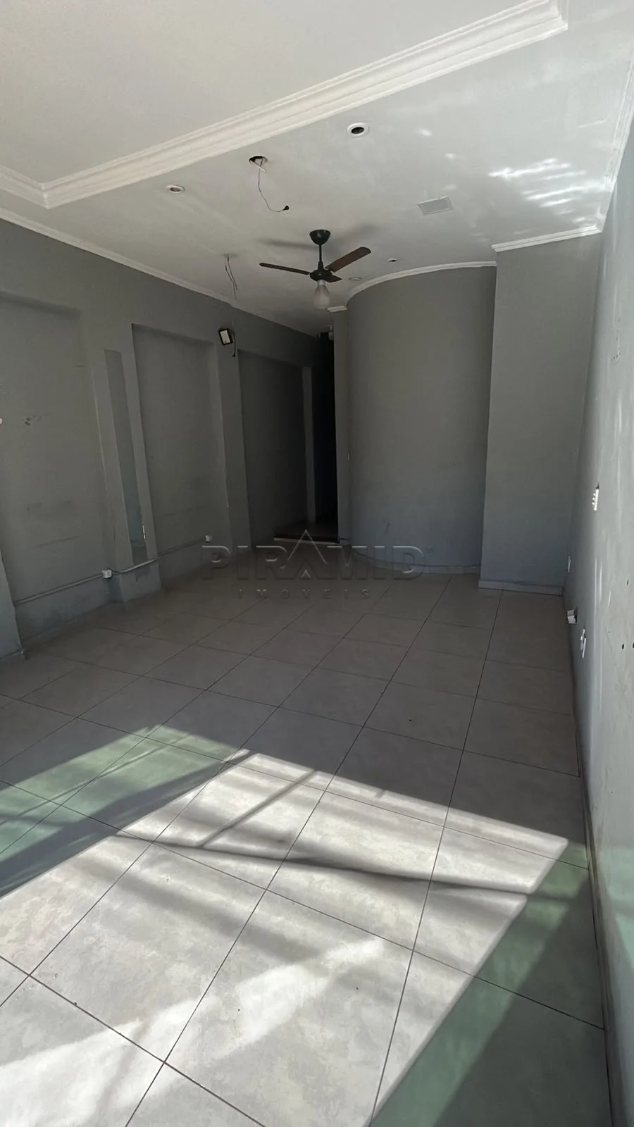 Alugar Comercial / Sal&atilde;o em Ribeir&atilde;o Preto R$ 1.500,00 - Foto 5