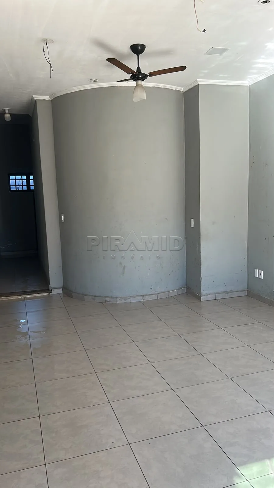 Alugar Comercial / Sal&atilde;o em Ribeir&atilde;o Preto R$ 1.500,00 - Foto 9