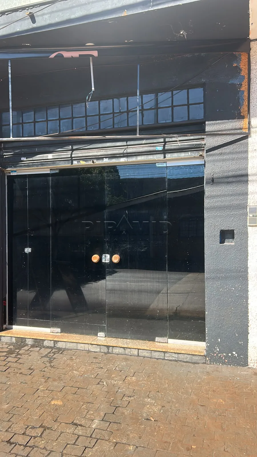 Alugar Comercial / Sal&atilde;o em Ribeir&atilde;o Preto R$ 1.500,00 - Foto 16