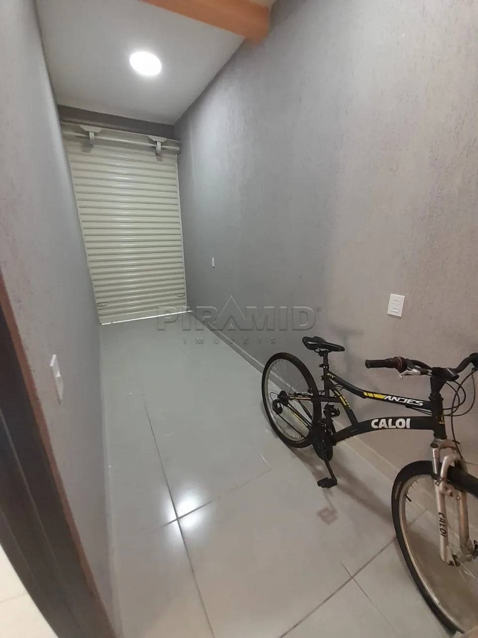 Comprar Casa / Padr&atilde;o em Ribeir&atilde;o Preto R$ 375.000,00 - Foto 4