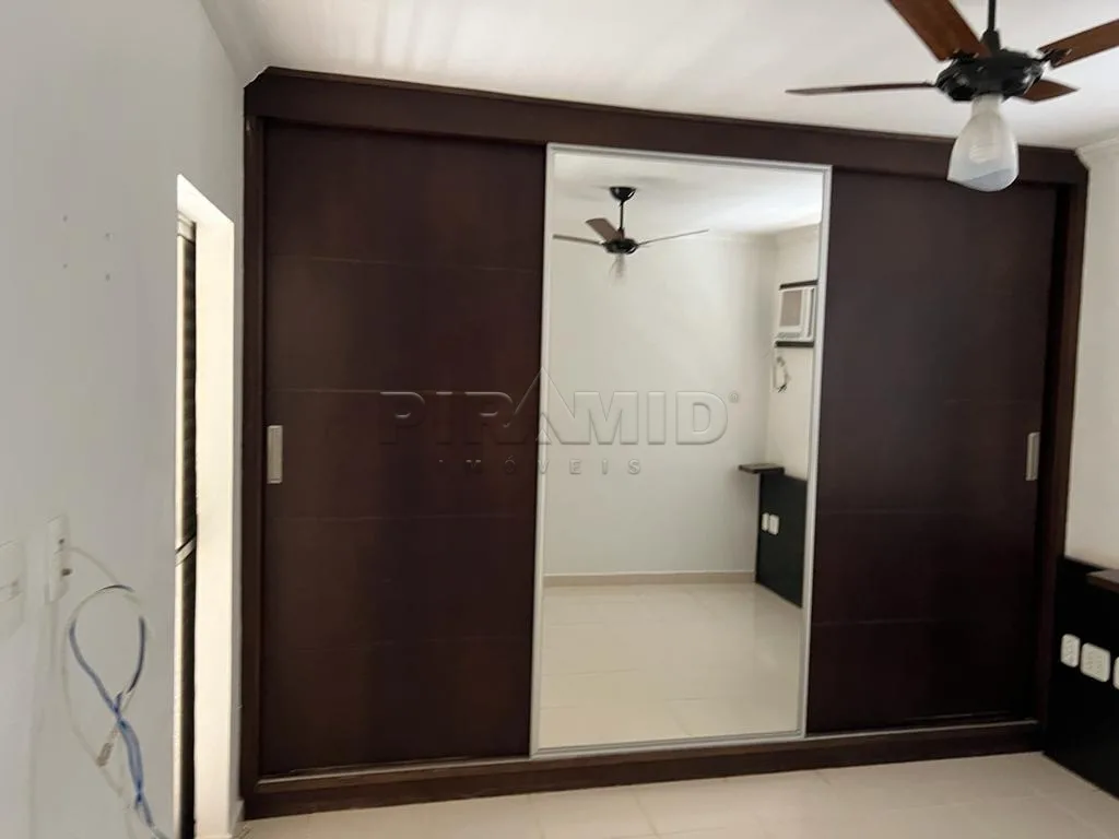 Alugar Apartamento / Padr&atilde;o em Ribeir&atilde;o Preto R$ 2.850,00 - Foto 13