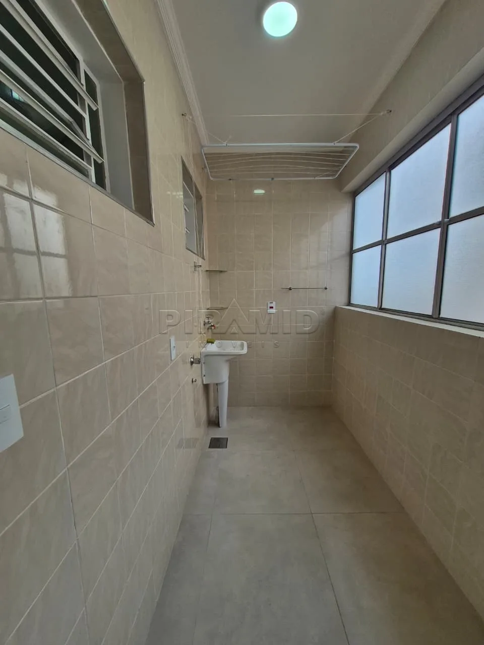 Alugar Apartamento / Padr&atilde;o em Ribeir&atilde;o Preto R$ 2.300,00 - Foto 12