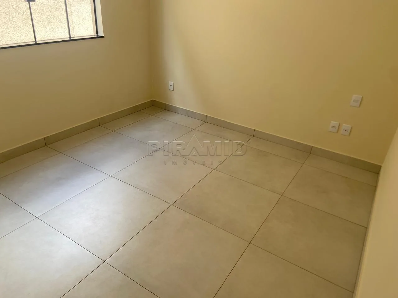 Alugar Casa / Padr&atilde;o em Ribeir&atilde;o Preto R$ 2.700,00 - Foto 3