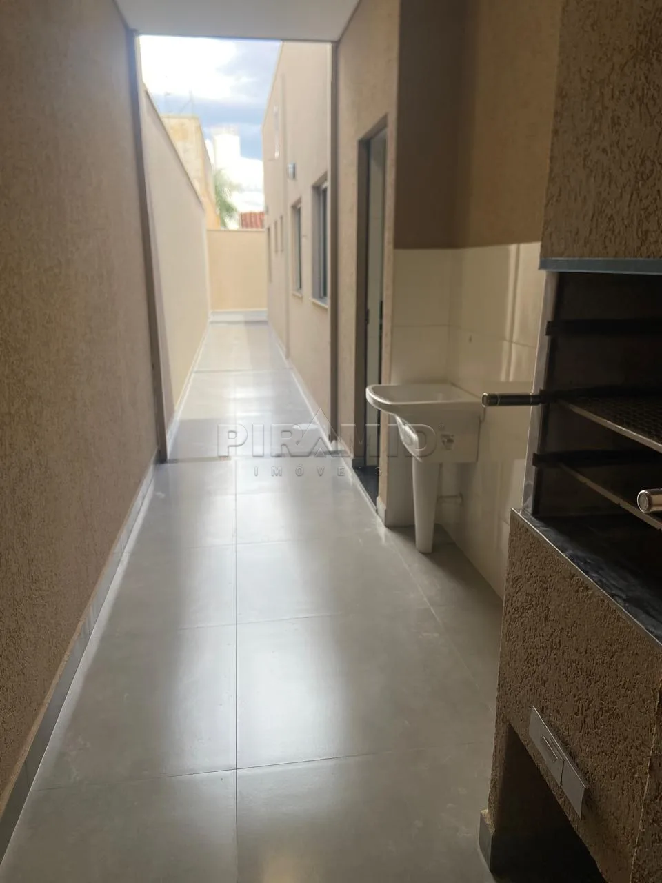 Alugar Casa / Padr&atilde;o em Ribeir&atilde;o Preto R$ 2.700,00 - Foto 10