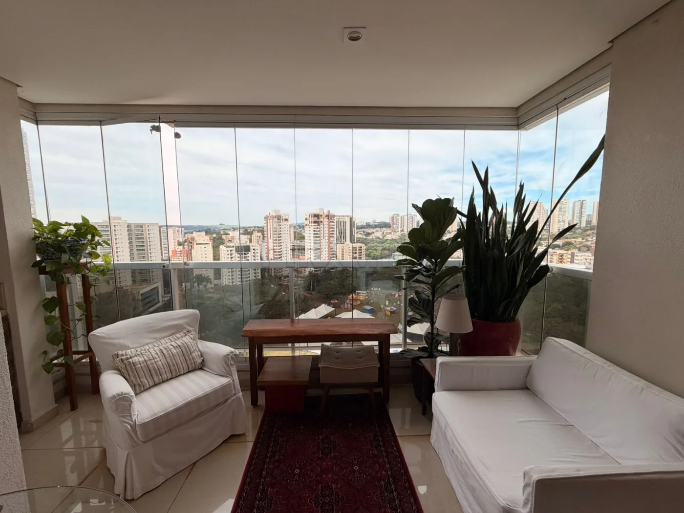 Alugar Apartamento / Padr&atilde;o em Ribeir&atilde;o Preto R$ 3.600,00 - Foto 7