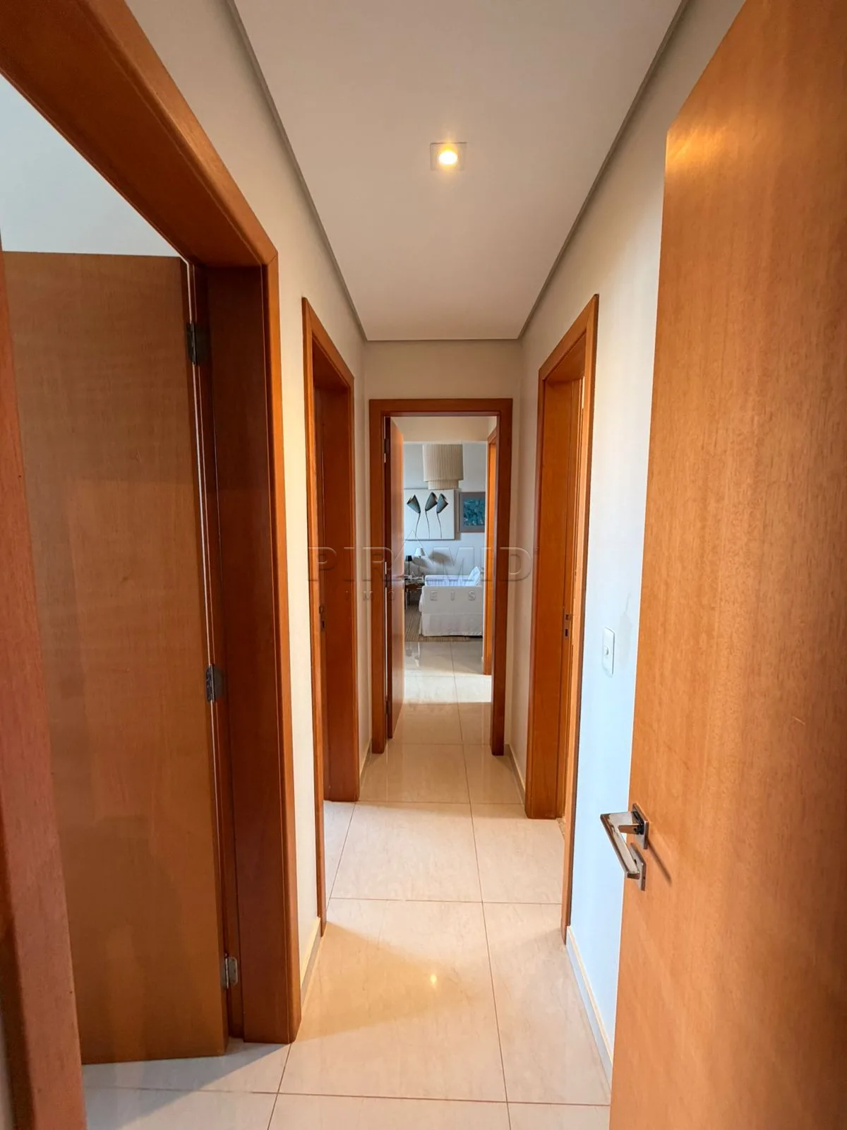 Alugar Apartamento / Padr&atilde;o em Ribeir&atilde;o Preto R$ 3.600,00 - Foto 13