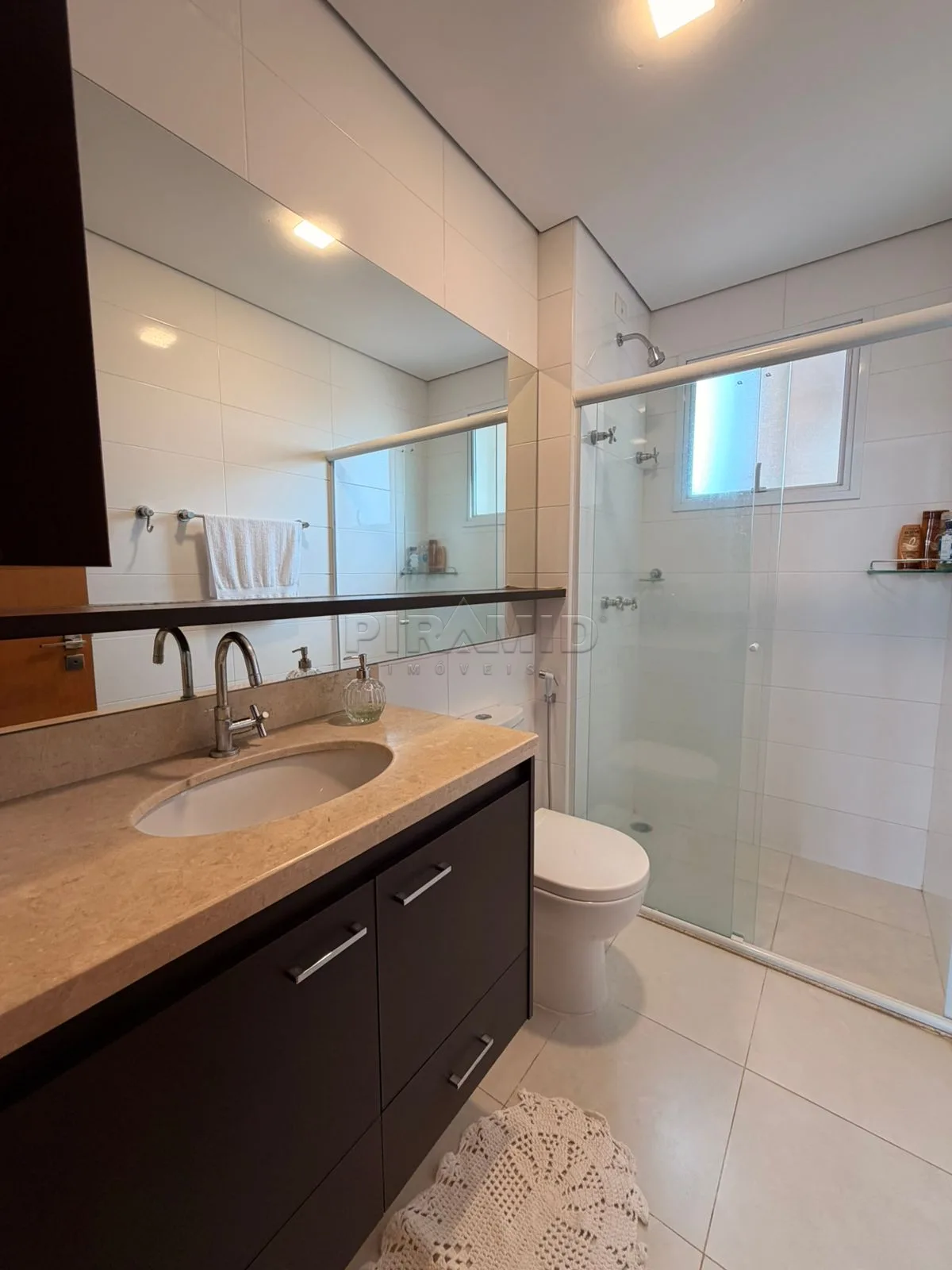 Alugar Apartamento / Padr&atilde;o em Ribeir&atilde;o Preto R$ 3.600,00 - Foto 15