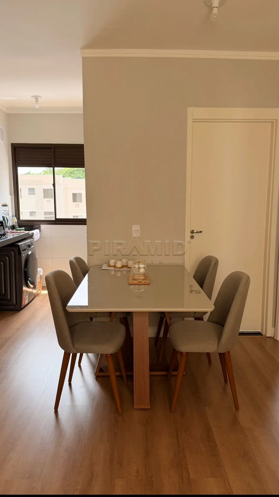Comprar Apartamento / Padr&atilde;o em Ribeir&atilde;o Preto R$ 200.000,00 - Foto 1