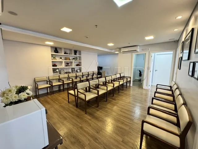 Alugar Comercial / Sala em Ribeir&atilde;o Preto R$ 15.000,00 - Foto 4