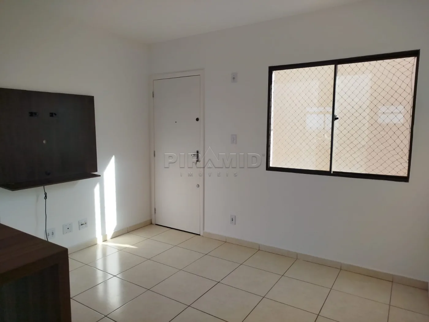 Comprar Apartamento / Padr&atilde;o em Ribeir&atilde;o Preto R$ 166.000,00 - Foto 1