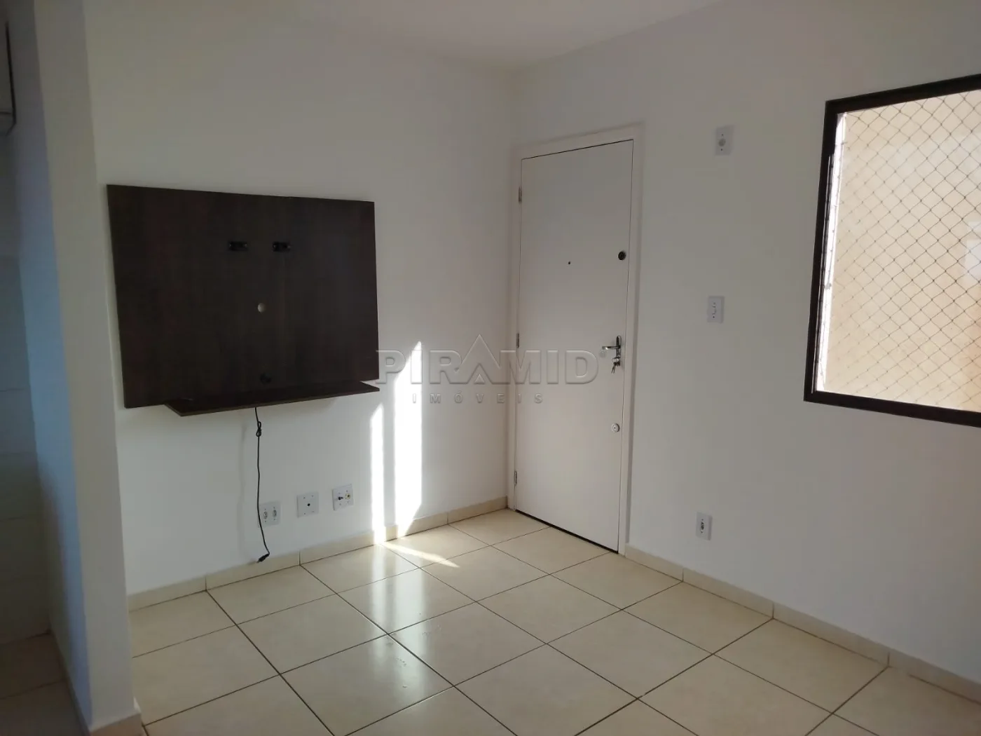 Comprar Apartamento / Padr&atilde;o em Ribeir&atilde;o Preto R$ 166.000,00 - Foto 2