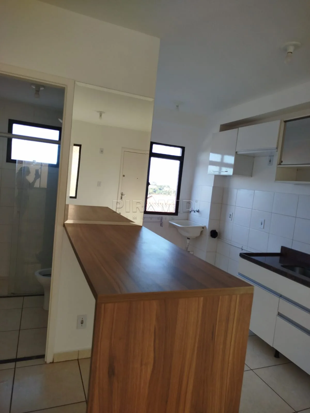 Comprar Apartamento / Padr&atilde;o em Ribeir&atilde;o Preto R$ 166.000,00 - Foto 4