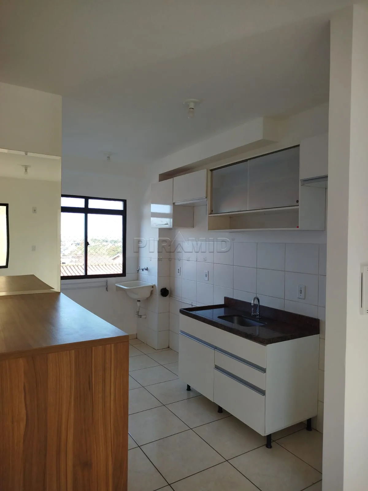 Comprar Apartamento / Padr&atilde;o em Ribeir&atilde;o Preto R$ 166.000,00 - Foto 6