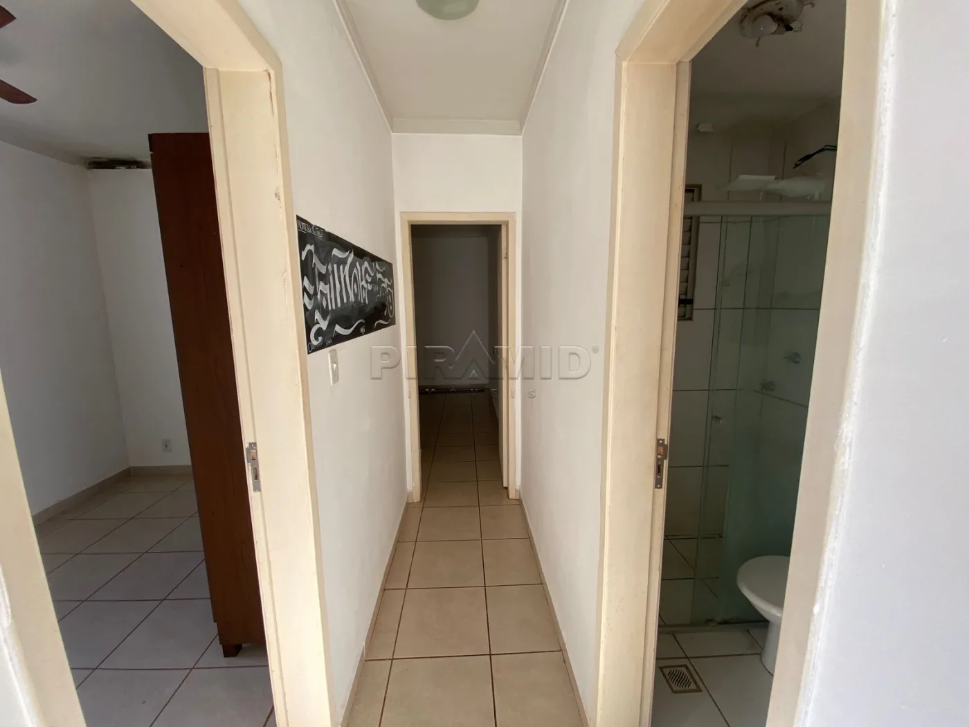 Alugar Apartamento / Padr&atilde;o em Ribeir&atilde;o Preto R$ 1.350,00 - Foto 8