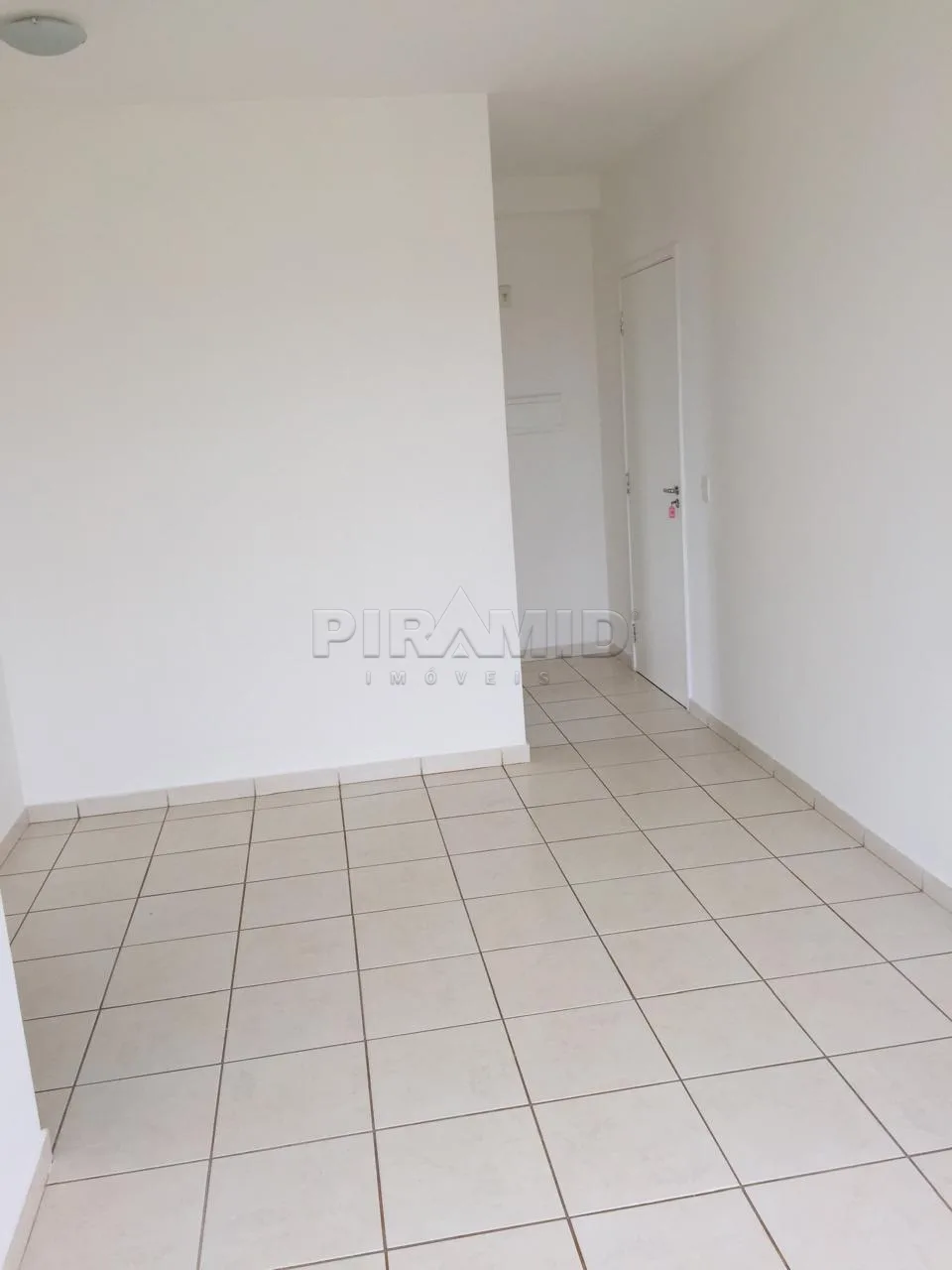 Alugar Apartamento / Padr&atilde;o em Ribeir&atilde;o Preto R$ 2.000,00 - Foto 3