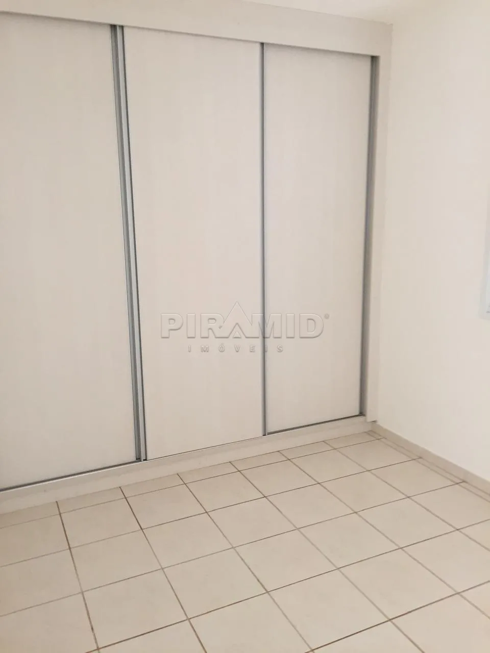 Alugar Apartamento / Padr&atilde;o em Ribeir&atilde;o Preto R$ 2.000,00 - Foto 5