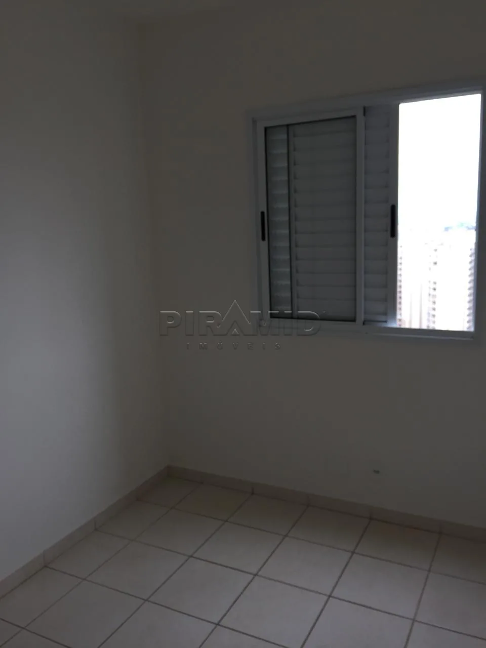 Alugar Apartamento / Padr&atilde;o em Ribeir&atilde;o Preto R$ 2.000,00 - Foto 6