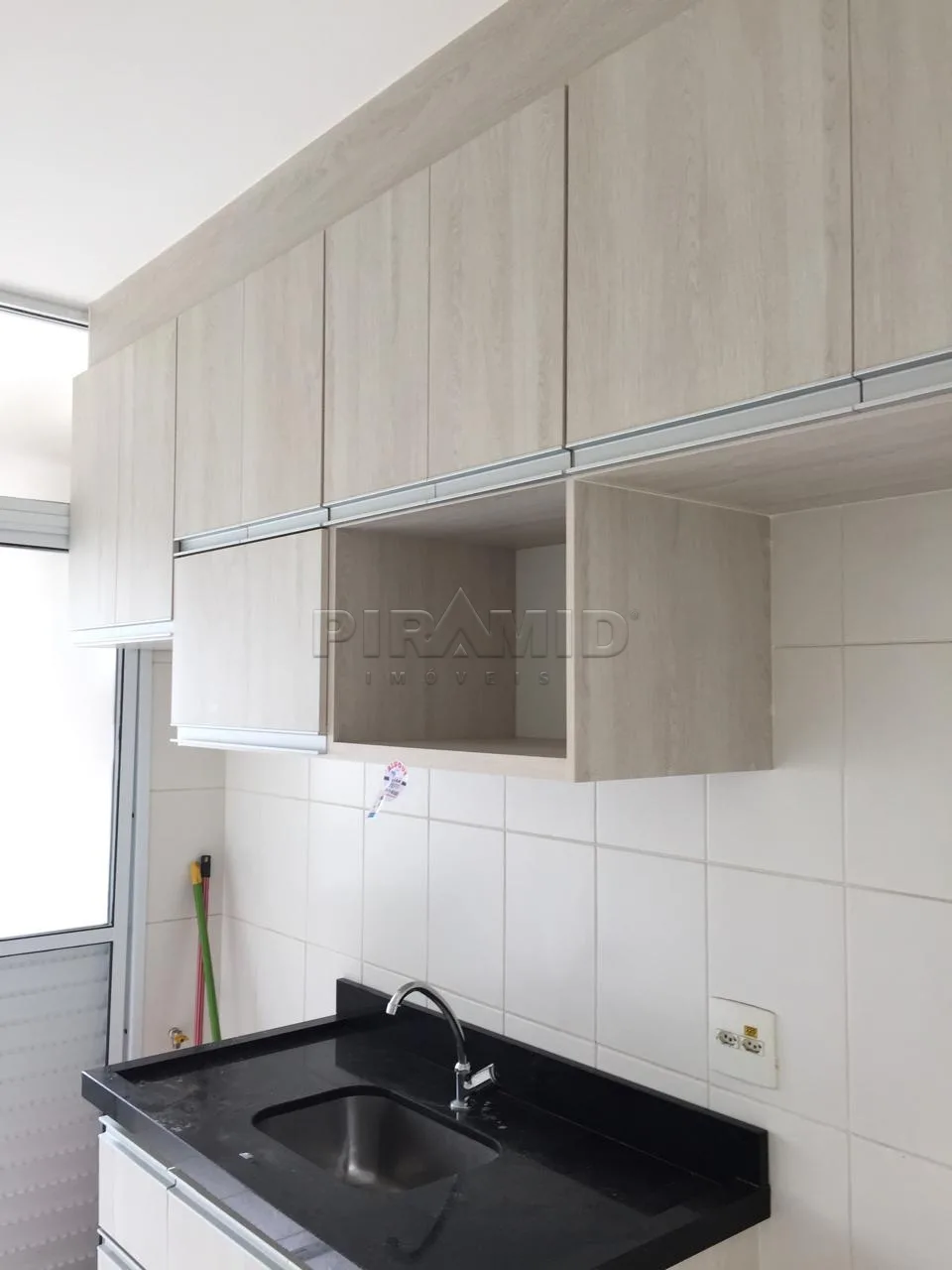Alugar Apartamento / Padr&atilde;o em Ribeir&atilde;o Preto R$ 2.000,00 - Foto 10
