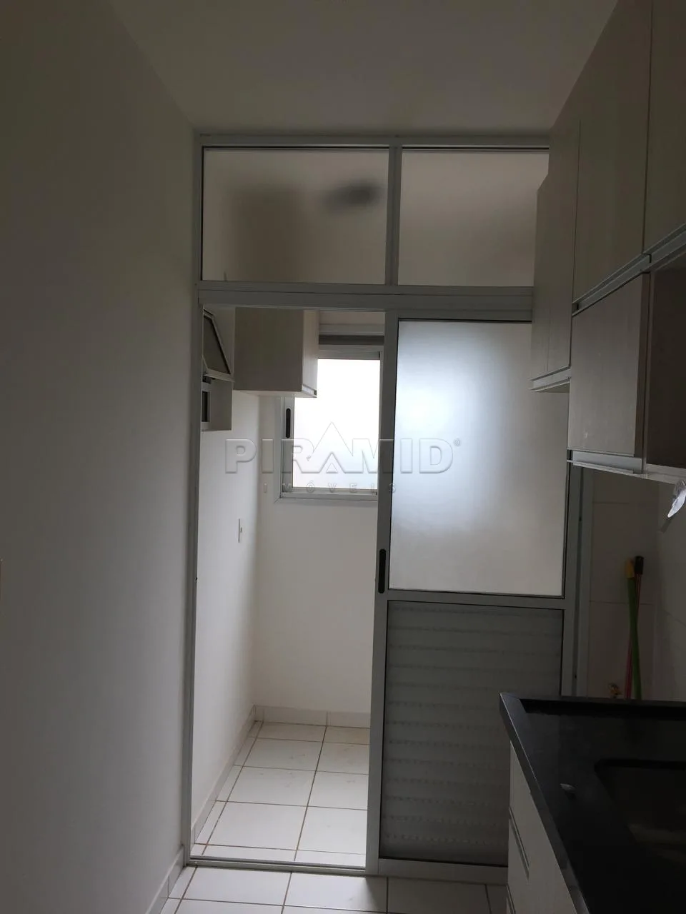 Alugar Apartamento / Padr&atilde;o em Ribeir&atilde;o Preto R$ 2.000,00 - Foto 19