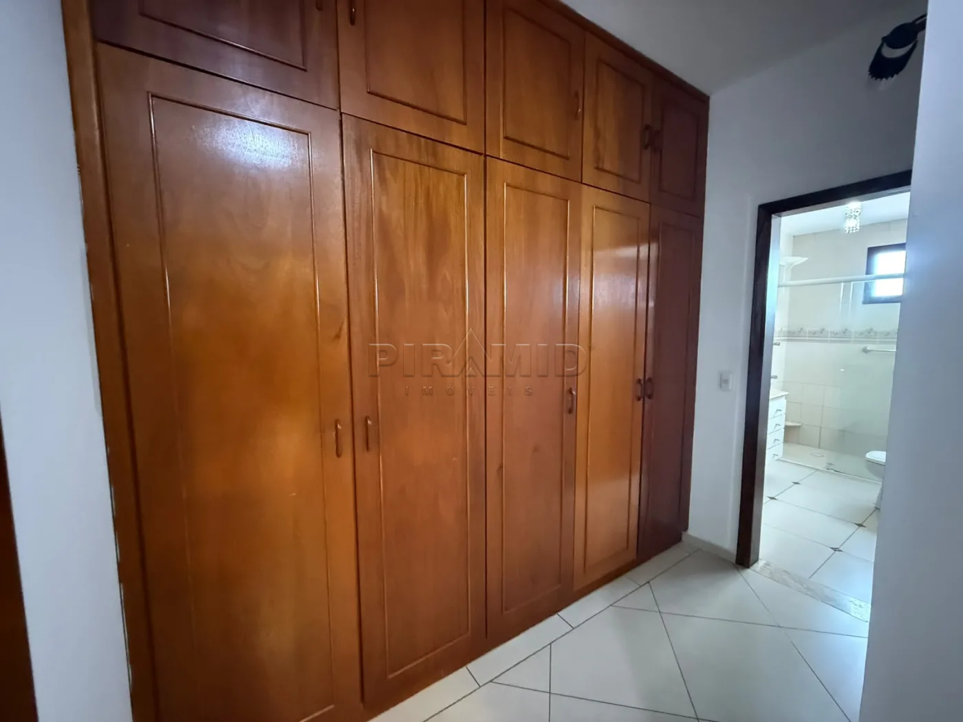 Alugar Apartamento / Padr&atilde;o em Ribeir&atilde;o Preto R$ 3.300,00 - Foto 14