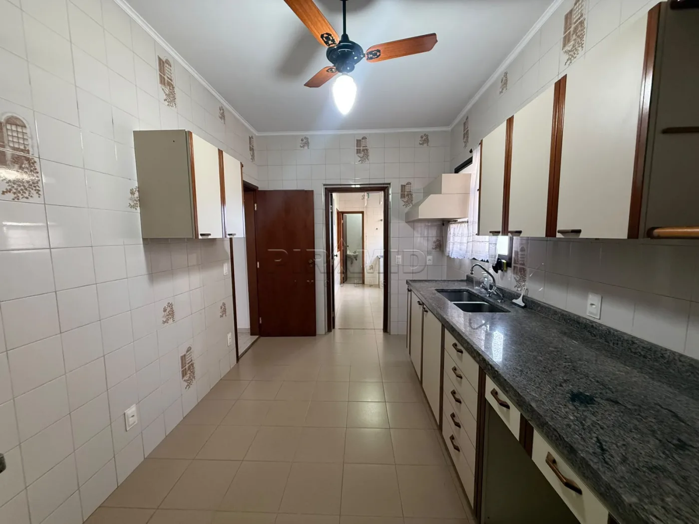 Alugar Apartamento / Padr&atilde;o em Ribeir&atilde;o Preto R$ 3.300,00 - Foto 22