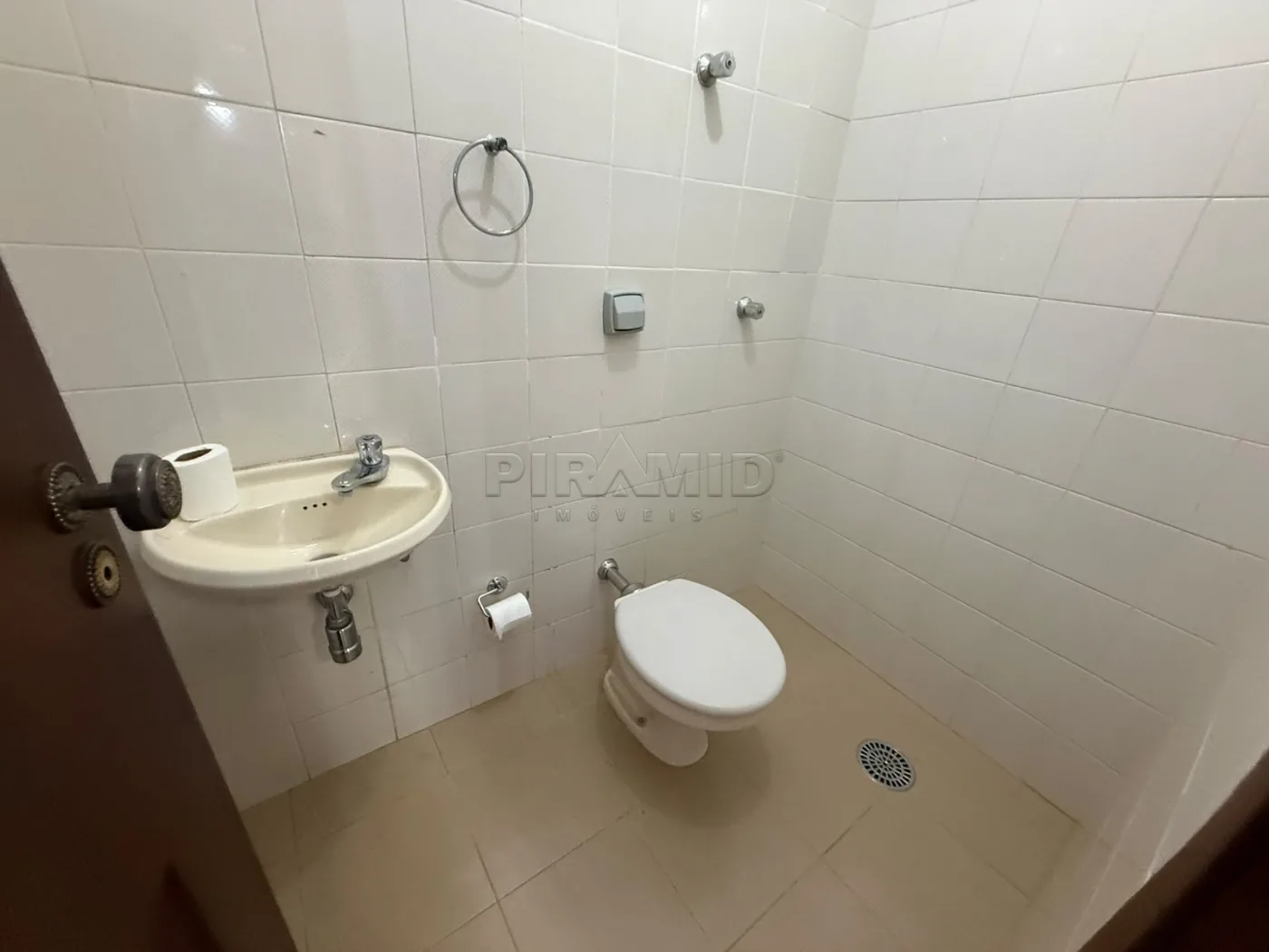 Alugar Apartamento / Padr&atilde;o em Ribeir&atilde;o Preto R$ 3.300,00 - Foto 25