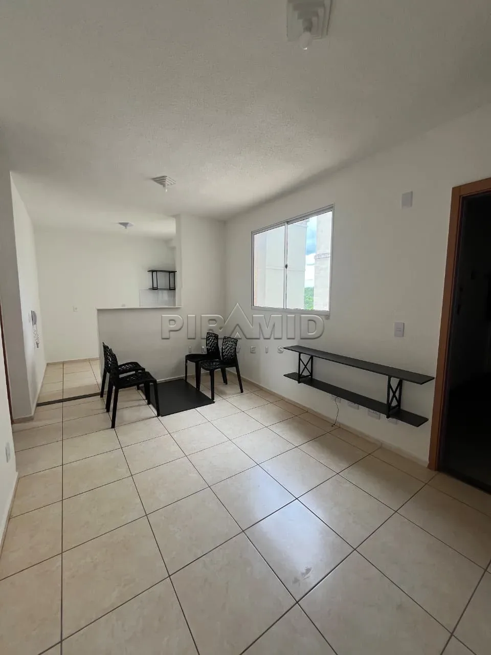 Alugar Apartamento / Padr&atilde;o em Ribeir&atilde;o Preto R$ 1.000,00 - Foto 2