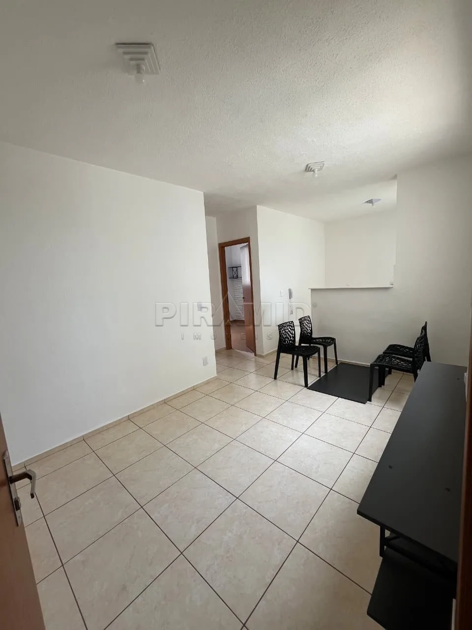 Comprar Apartamento / Padr&atilde;o em Ribeir&atilde;o Preto R$ 180.000,00 - Foto 2