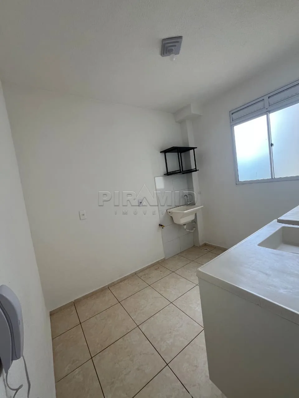 Comprar Apartamento / Padr&atilde;o em Ribeir&atilde;o Preto R$ 180.000,00 - Foto 5
