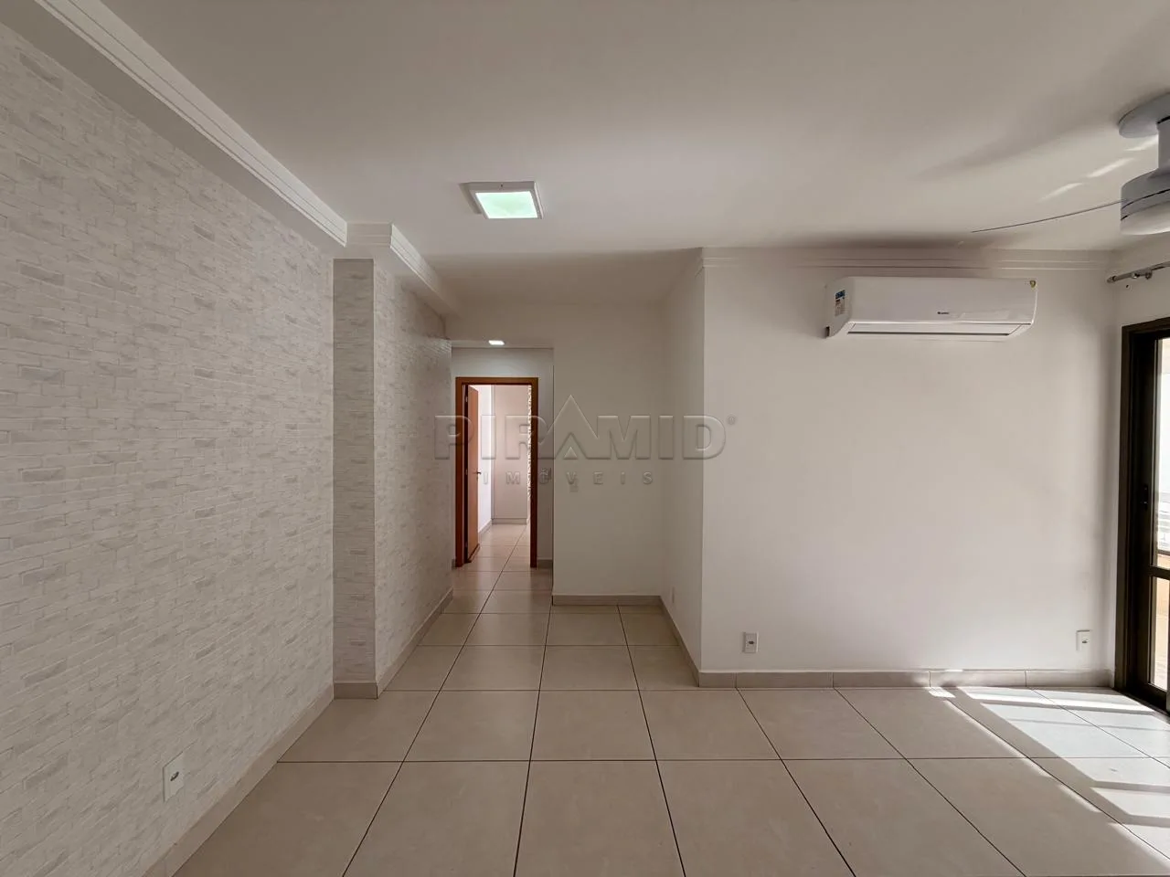 Alugar Apartamento / Padr&atilde;o em Ribeir&atilde;o Preto R$ 3.600,00 - Foto 4