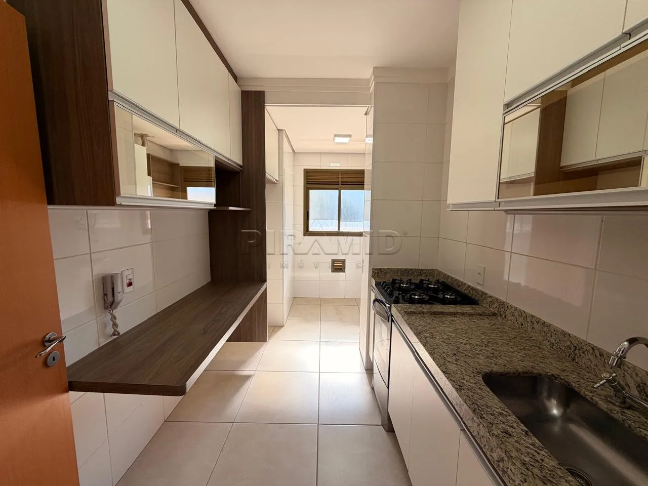 Alugar Apartamento / Padr&atilde;o em Ribeir&atilde;o Preto R$ 3.600,00 - Foto 7