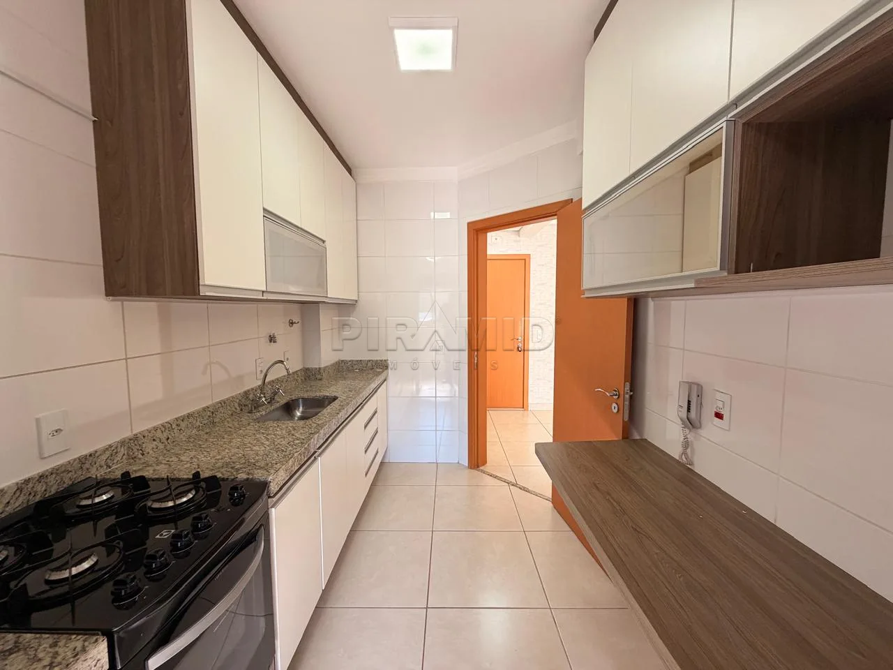 Alugar Apartamento / Padr&atilde;o em Ribeir&atilde;o Preto R$ 3.600,00 - Foto 8