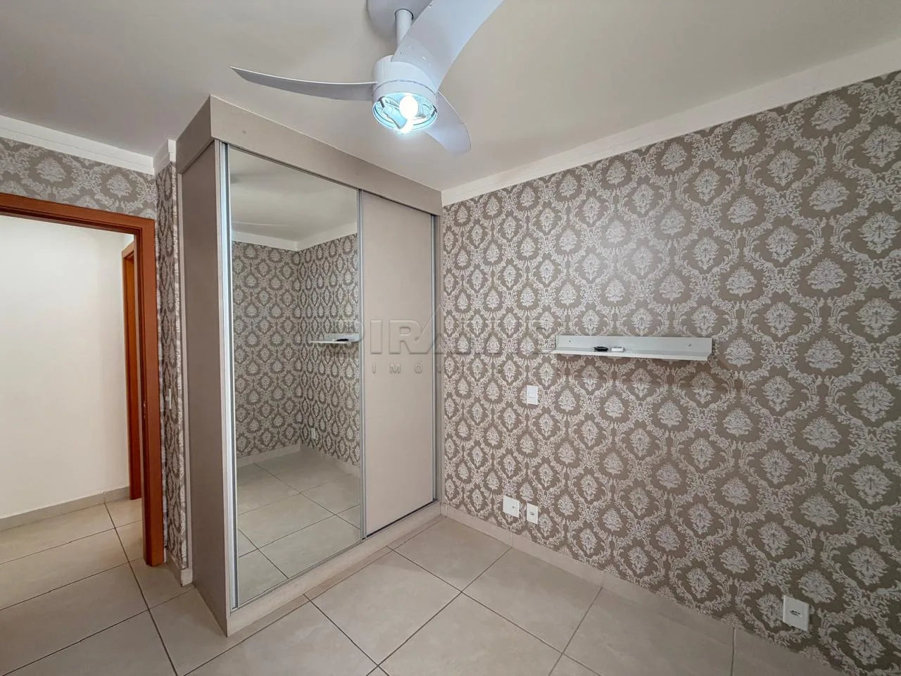 Alugar Apartamento / Padr&atilde;o em Ribeir&atilde;o Preto R$ 3.600,00 - Foto 13
