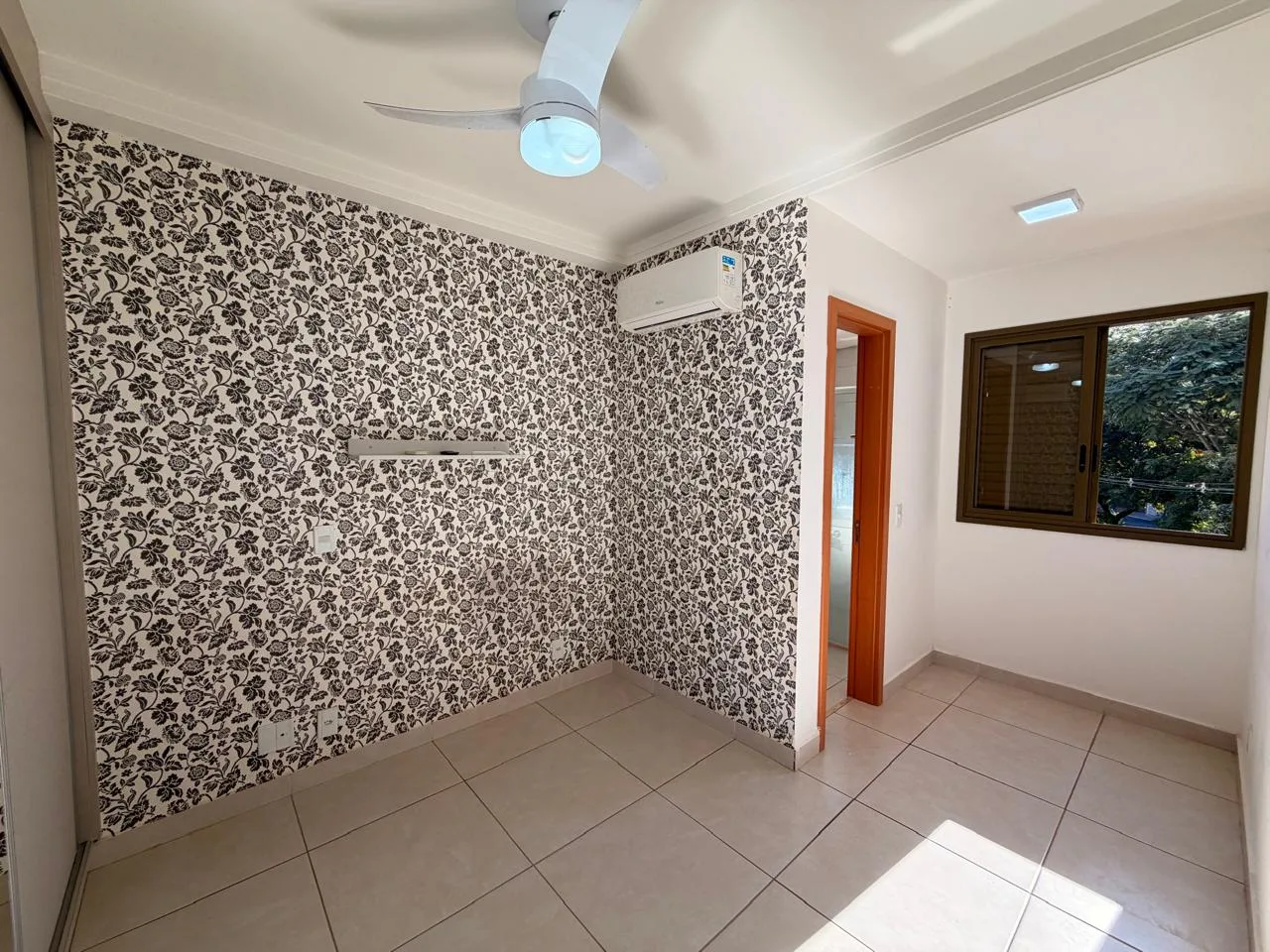 Alugar Apartamento / Padr&atilde;o em Ribeir&atilde;o Preto R$ 3.600,00 - Foto 18