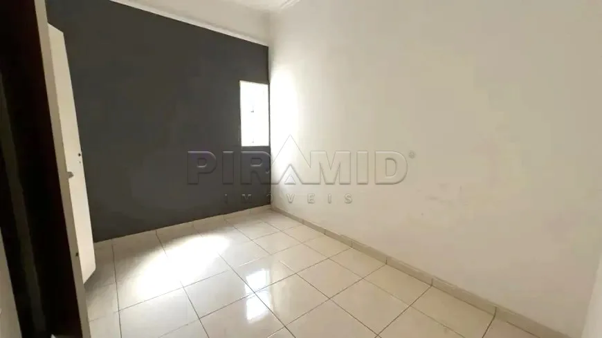 Comprar Casa / Padr&atilde;o em Ribeir&atilde;o Preto R$ 465.000,00 - Foto 5
