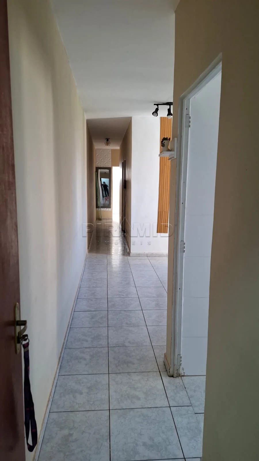 Comprar Apartamento / Padr&atilde;o em Ribeir&atilde;o Preto R$ 195.000,00 - Foto 3