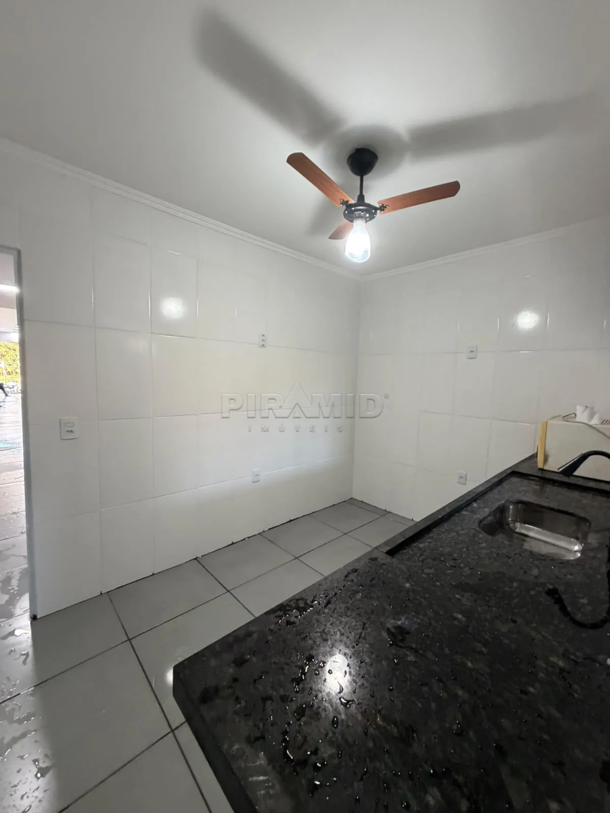 Alugar Comercial / Sal&atilde;o em Ribeir&atilde;o Preto R$ 3.800,00 - Foto 7