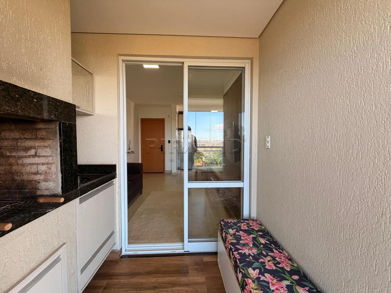 Alugar Apartamento / Padr&atilde;o em Ribeir&atilde;o Preto R$ 2.500,00 - Foto 8