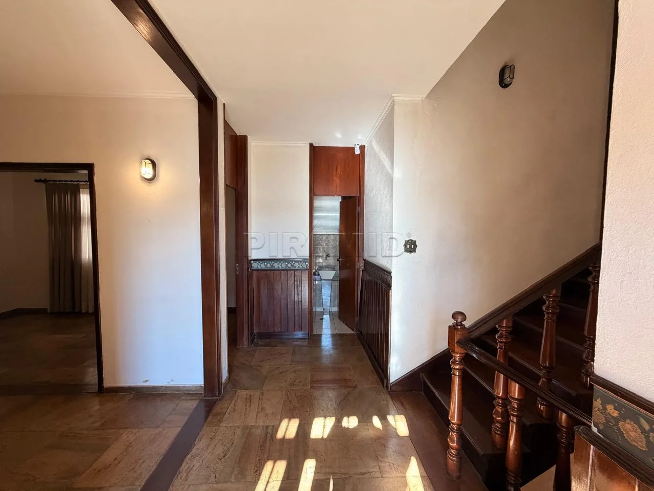 Alugar Casa / Padr&atilde;o em Ribeir&atilde;o Preto R$ 5.800,00 - Foto 1