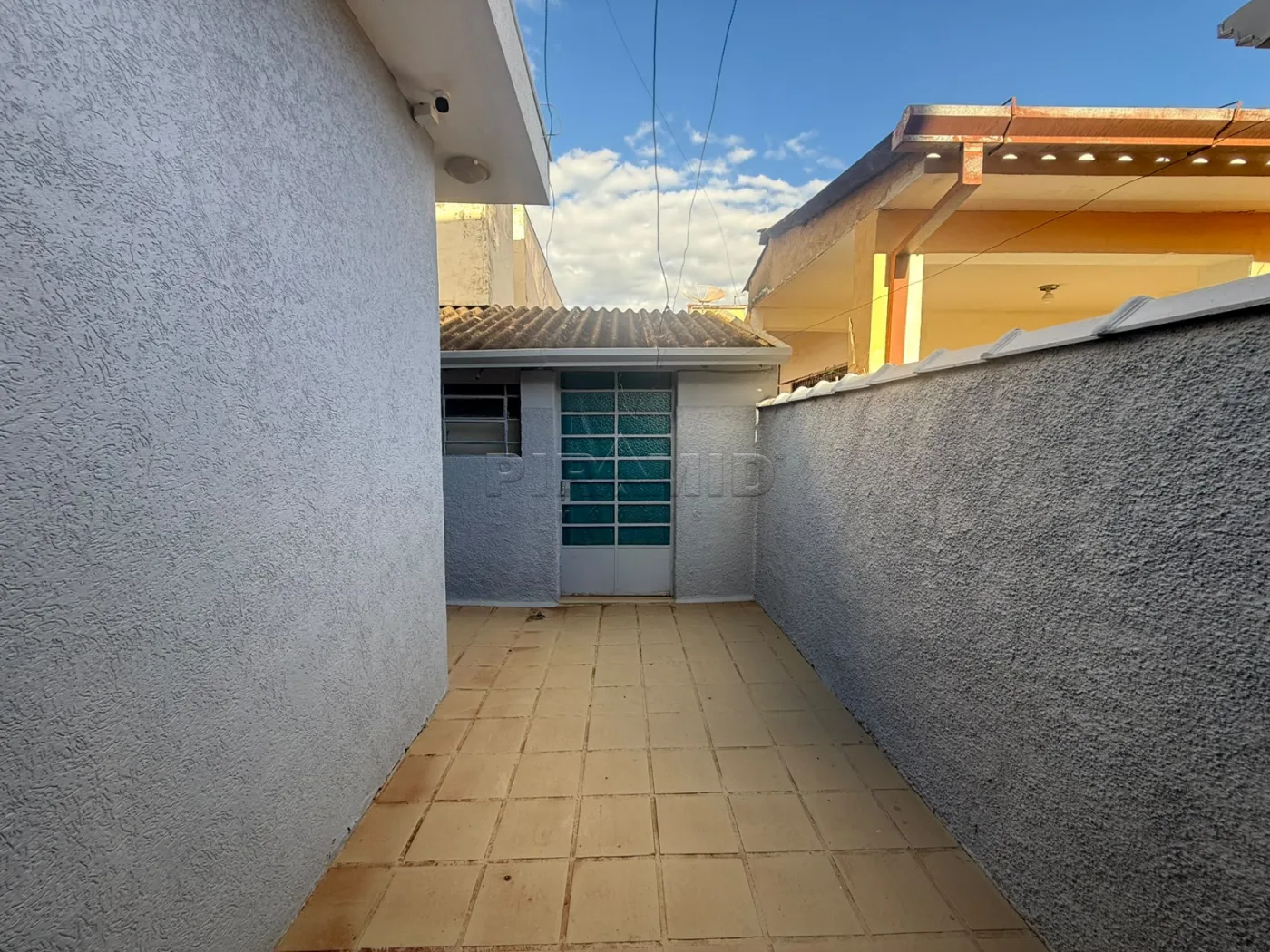 Alugar Casa / Padr&atilde;o em Ribeir&atilde;o Preto R$ 2.500,00 - Foto 23
